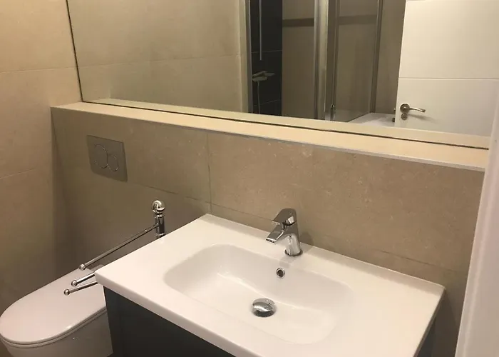 Apartmán Service Lazaro - Aguamarina 12 *